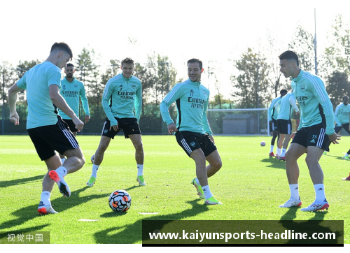 kaiyun开云体育拜仁2-1法兰克福与勒沃库森会师德国杯决赛，莱万、佩剑破门助阵荣耀之战
